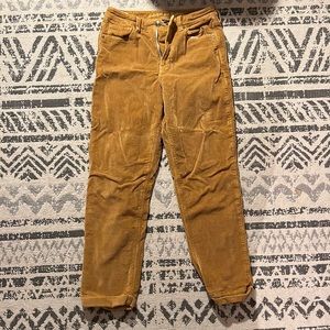 American Eagle women’s corduroy pants